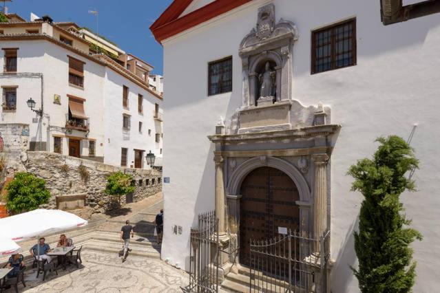 Appartamento Apartamento En Pleno Centro, Wifi, Ideal Granada Esterno foto