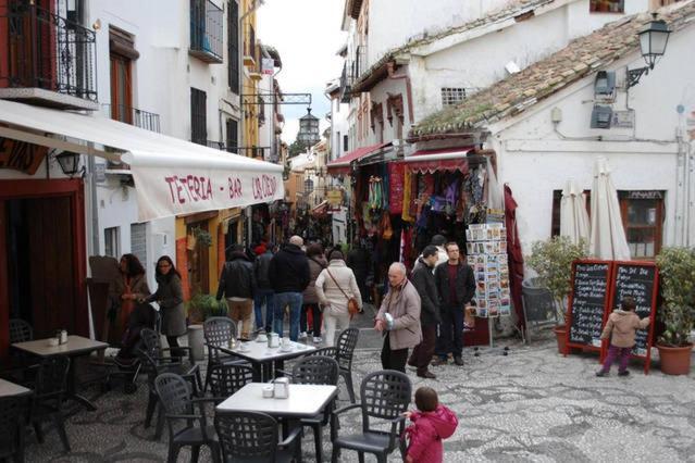 Appartamento Apartamento En Pleno Centro, Wifi, Ideal Granada Esterno foto